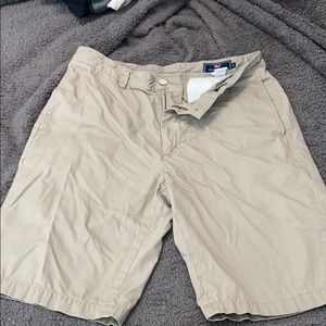 Vinyard vines men khaki shorts